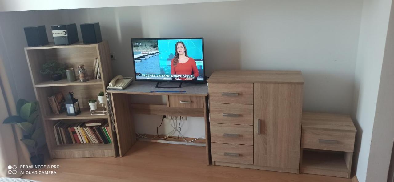 Sunshine 208 Apartman Балатонсарсо Екстериор снимка
