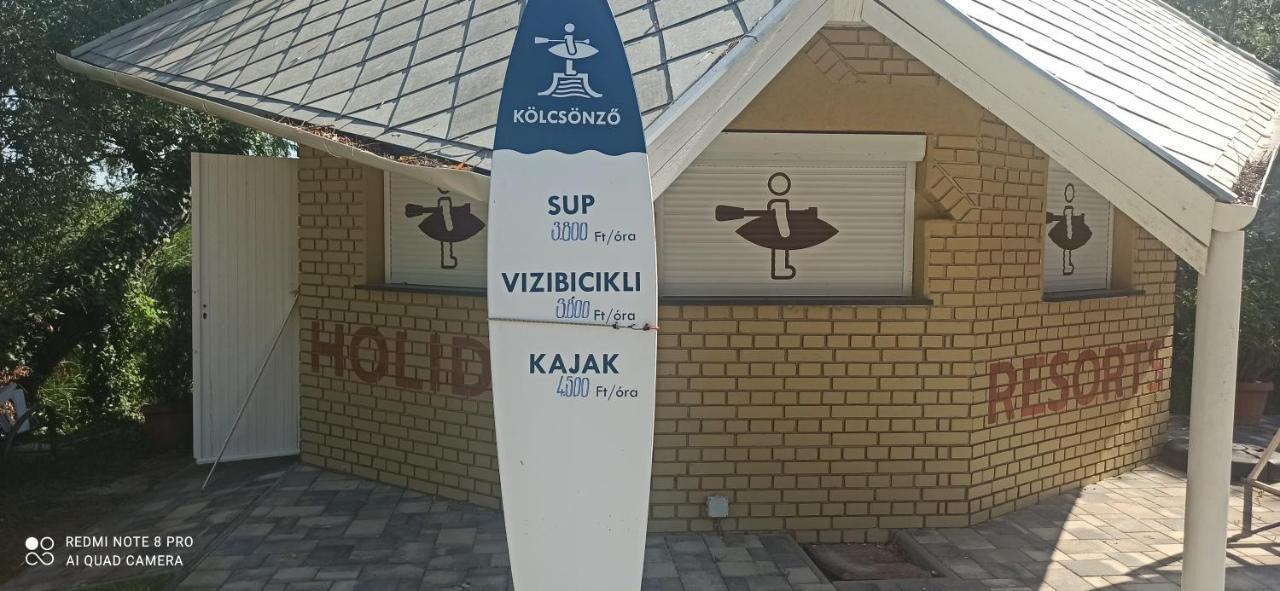 Sunshine 208 Apartman Балатонсарсо Екстериор снимка