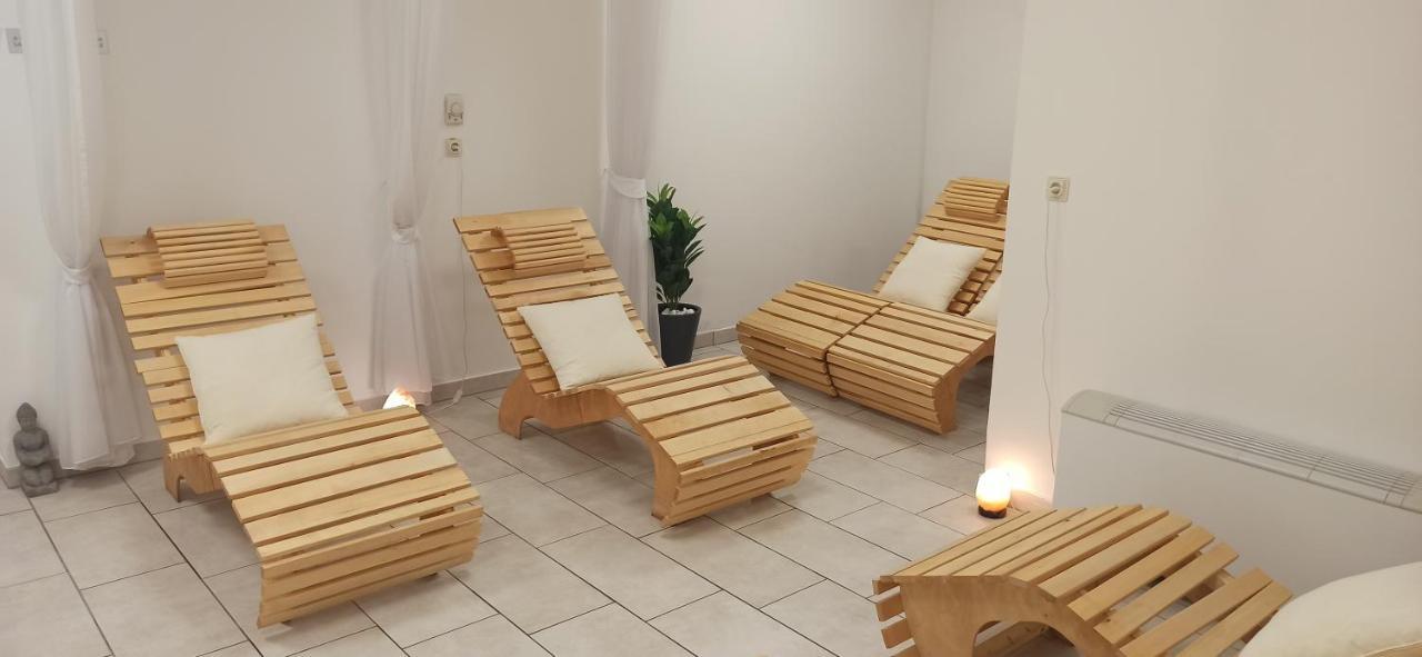 Sunshine 208 Apartman Балатонсарсо Екстериор снимка